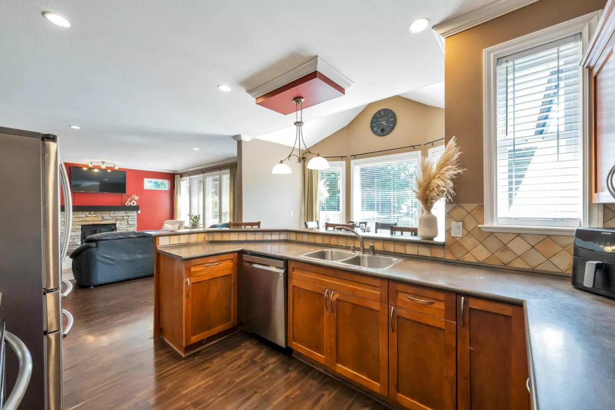 Primary Bathroom Photo of 5770 167a Street, Surrey, BC