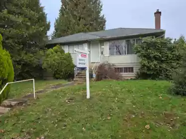 12981 100a Avenue, Surrey, BC, Cedar Hills — 4 bed single family residence for sale