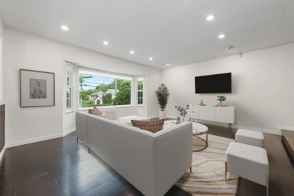 Family Room Photo of 10996 82 Avenue, Delta, BC
