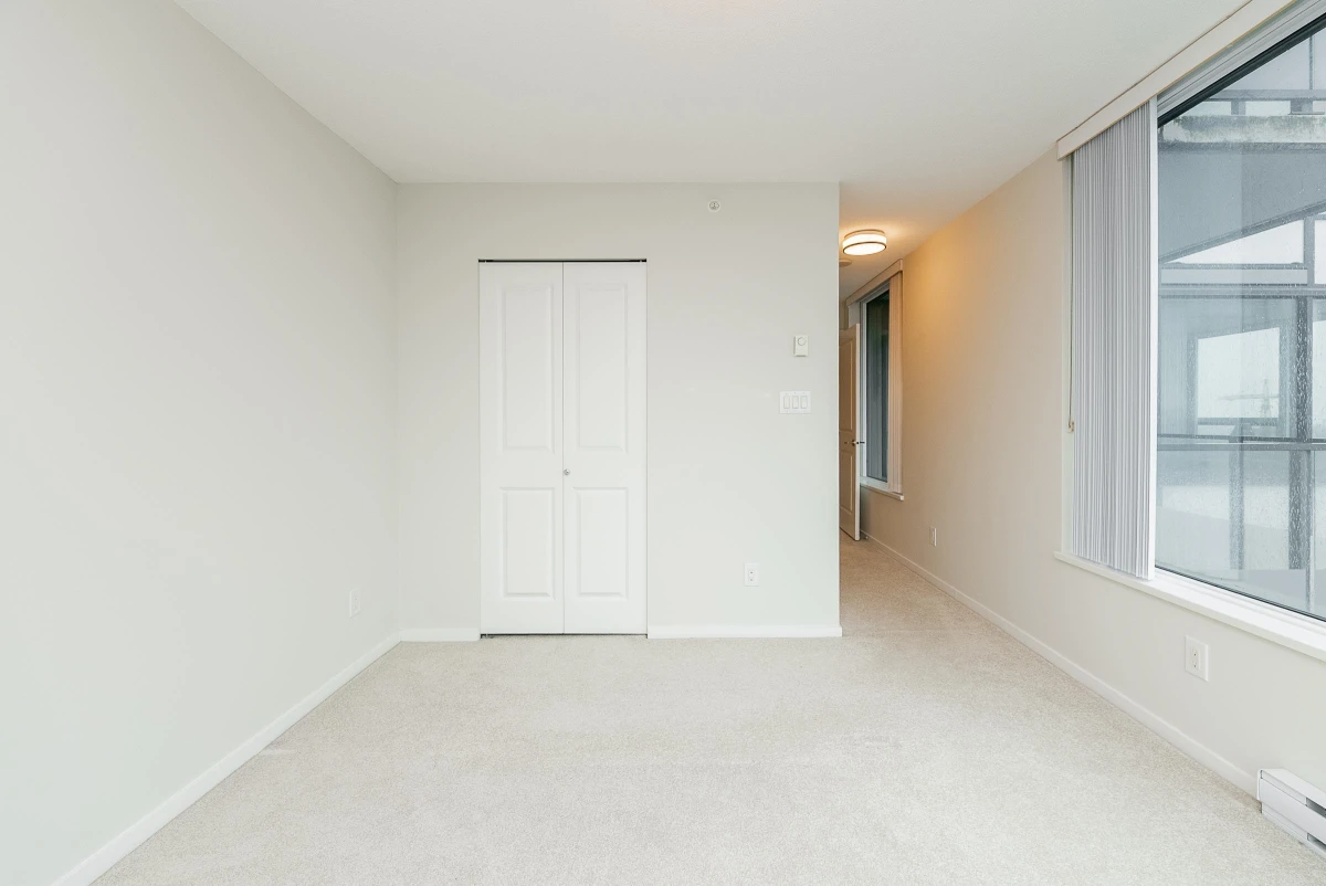 Bedroom 3 Photo of 2007 6658 Dow Avenue, Burnaby, BC