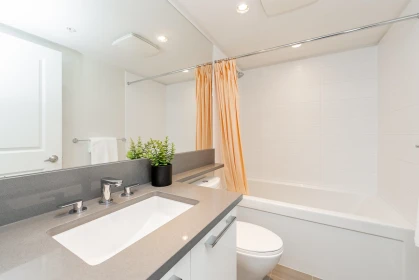 Powder Room Photo of 2007 6658 Dow Avenue, Burnaby, BC