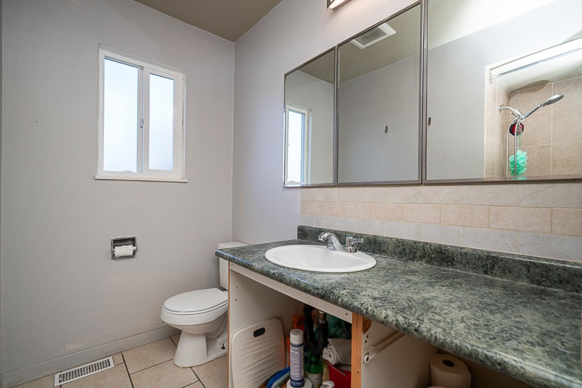 Loft / Bonus Room Photo of 11900 Burnett Street, Maple Ridge, BC