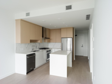 1405 699 Whiting Way, Coquitlam, BC, Coquitlam — Apartment/Condo for sale
