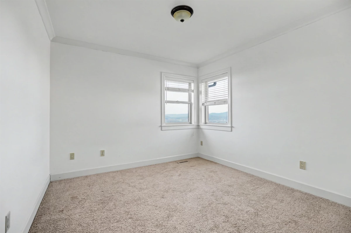 Office / Den Photo of 3493 Applewood Drive, Abbotsford, BC