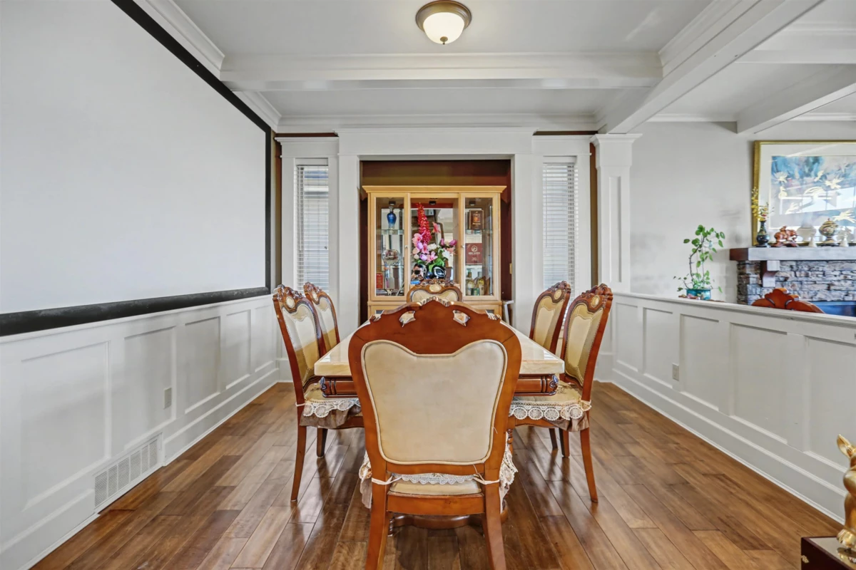 Pantry Photo of 3493 Applewood Drive, Abbotsford, BC