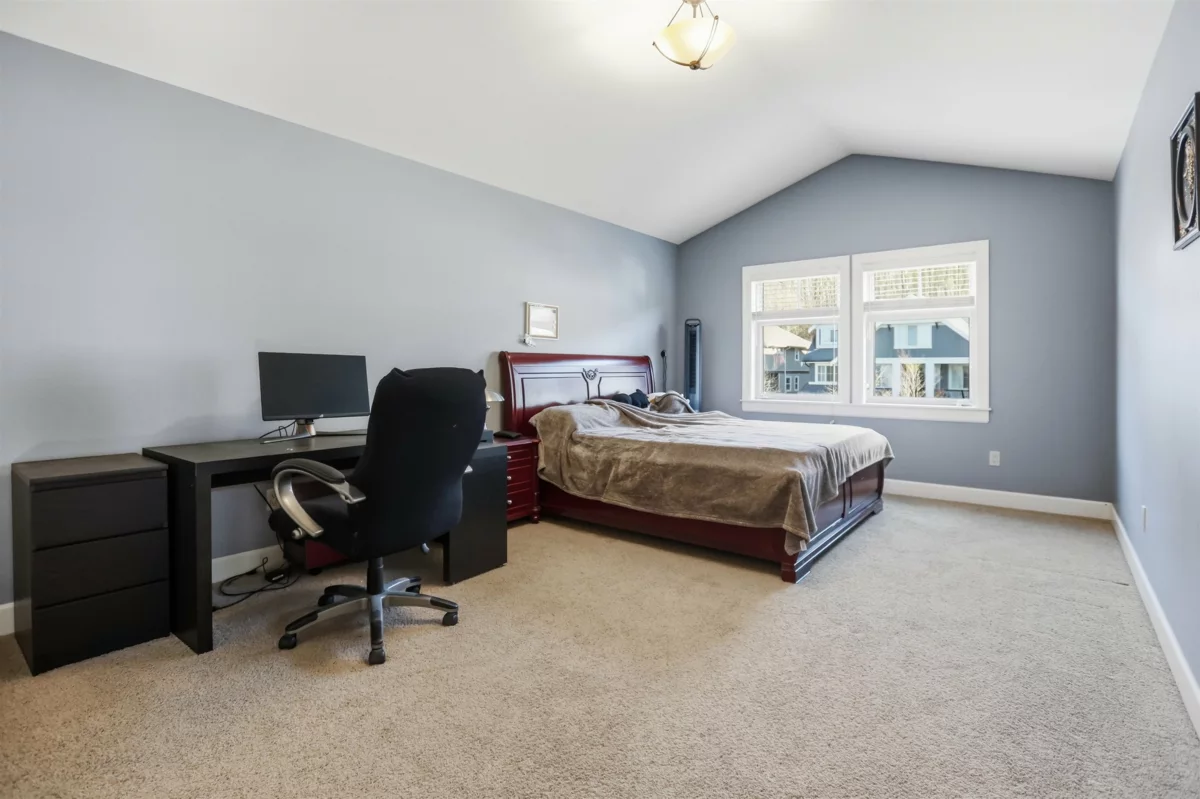 Powder Room Photo of 3493 Applewood Drive, Abbotsford, BC