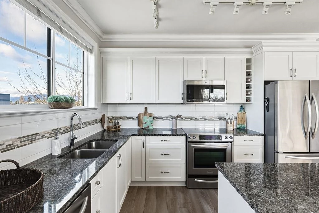 Pantry Photo of 305 11862 226 Street, Maple Ridge, BC