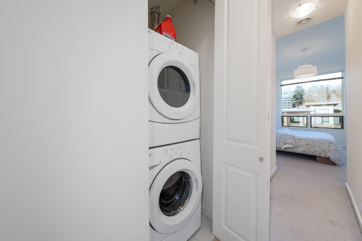Hallway Photo of 301 3138 Riverwalk Avenue, Vancouver, BC