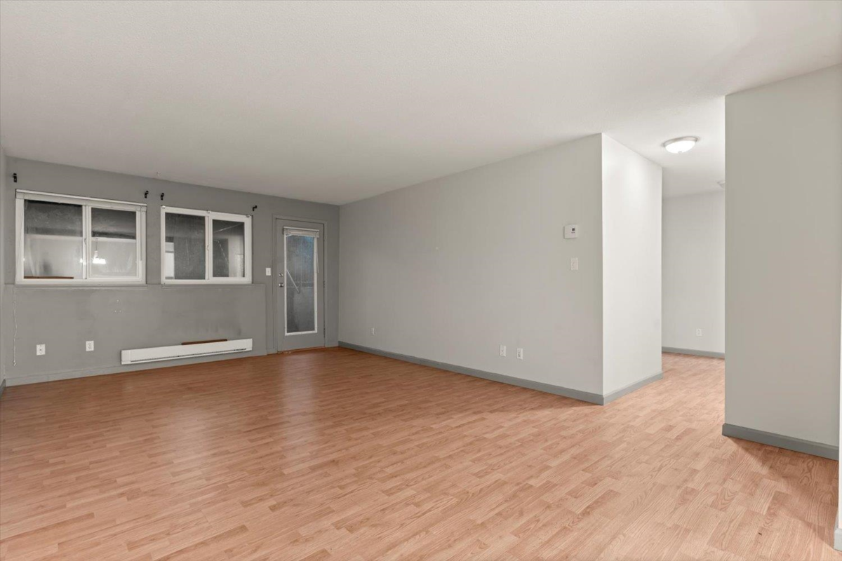 Staircase Photo of 106 7694 Evans Road, Chilliwack, BC