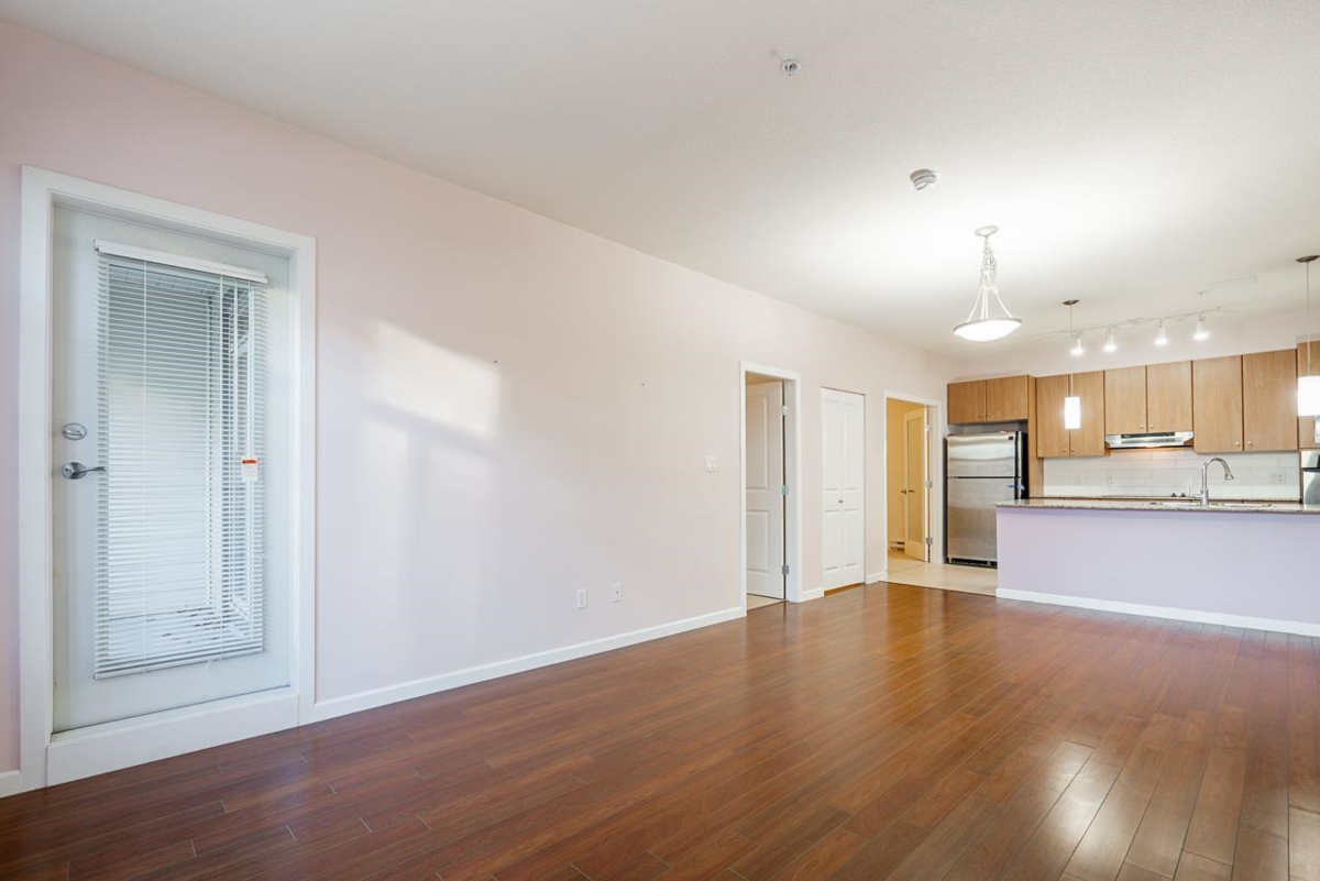 Bedroom 3 Photo of 202 15388 101 Avenue, Surrey, BC