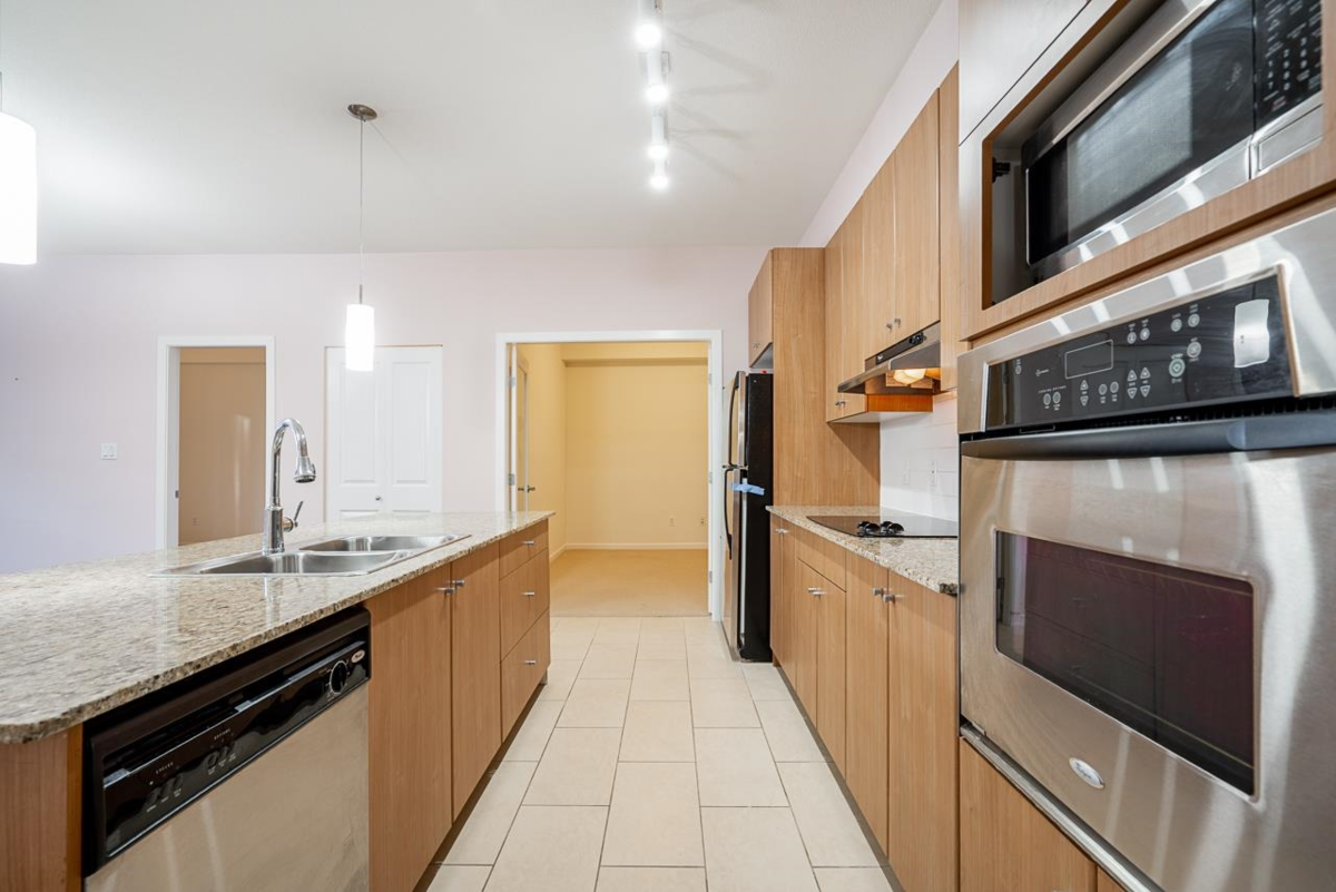 Primary Bedroom Photo of 202 15388 101 Avenue, Surrey, BC