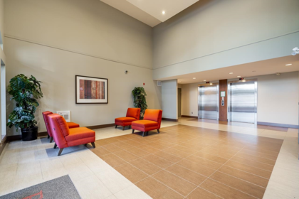 202 15388 101 Avenue, Surrey, BC