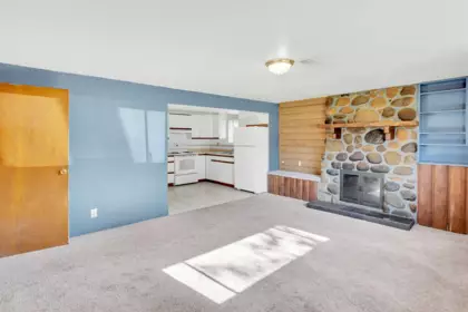 Basement Recreation Room Photo of 14663 109 Avenue, Surrey, BC