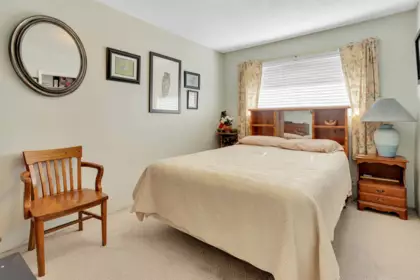 Powder Room Photo of 14663 109 Avenue, Surrey, BC
