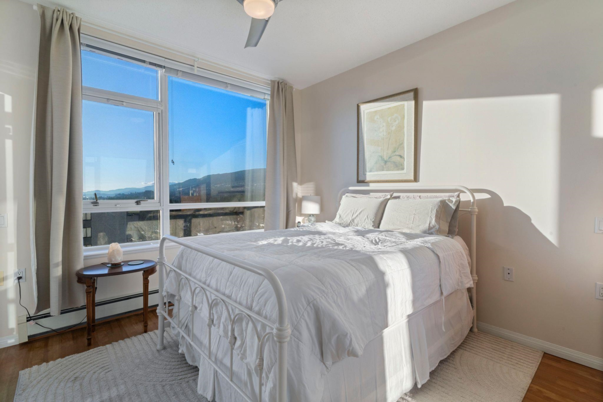 Bedroom 2 Photo of 1401 120 W 16th Street, North Vancouver, BC