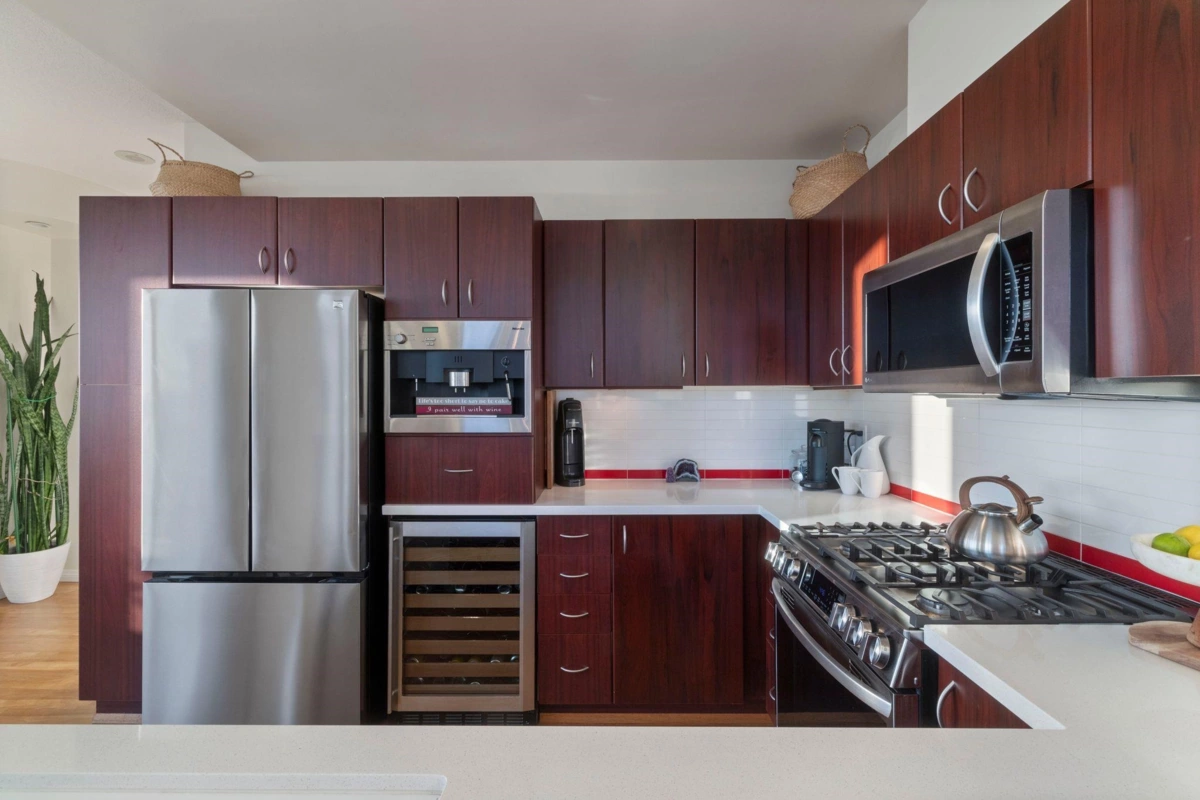 Breakfast Nook Photo of 1401 120 W 16th Street, North Vancouver, BC