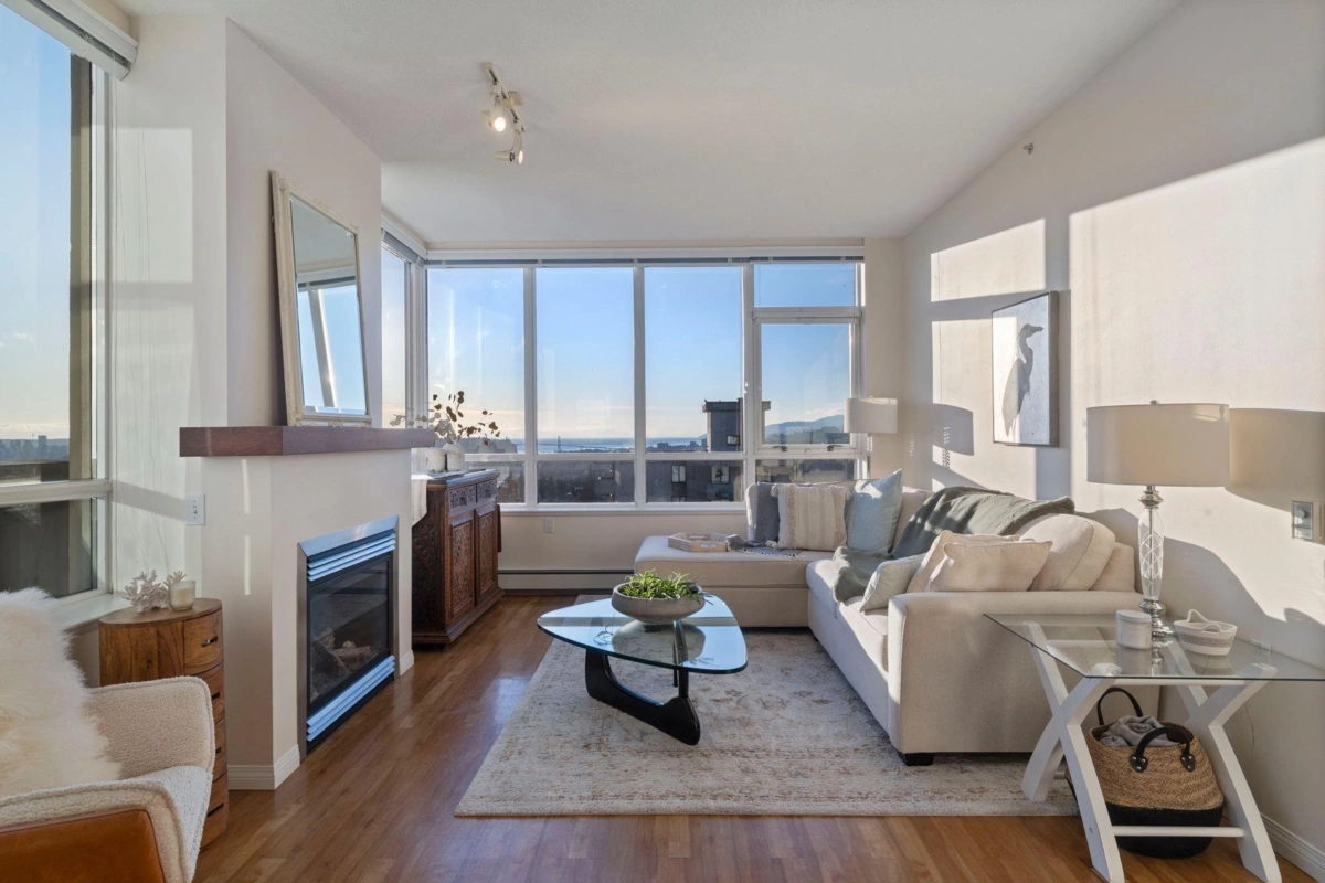 Living Room Photo of 1401 120 W 16th Street, North Vancouver, BC
