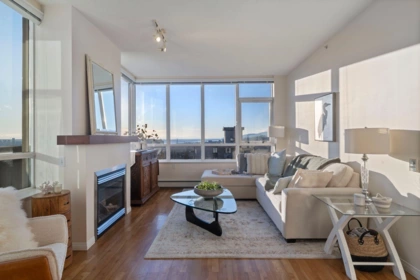 1401 120 W 16th Street, North Vancouver, BC