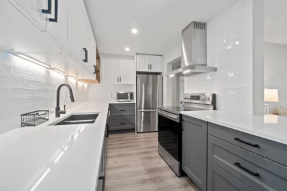 119 9101 Horne Street, Burnaby, BC