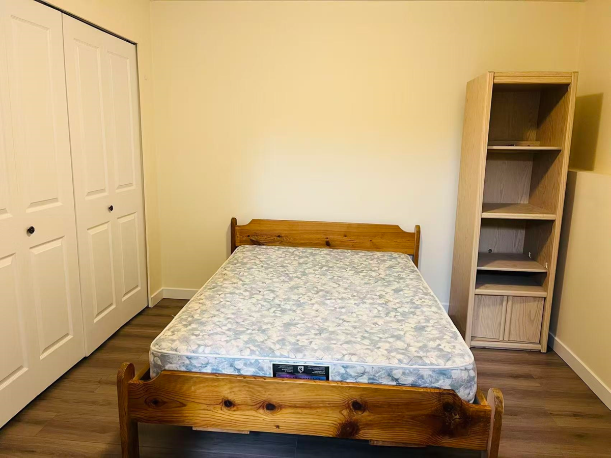 Outdoor Patio Photo of 675 Duncan Avenue, Burnaby, BC