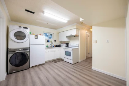 Mudroom Photo of 675 Duncan Avenue, Burnaby, BC
