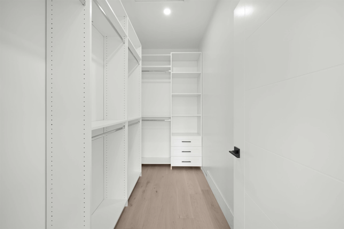 Entry Foyer Photo of 7527 205 Street, Langley, BC