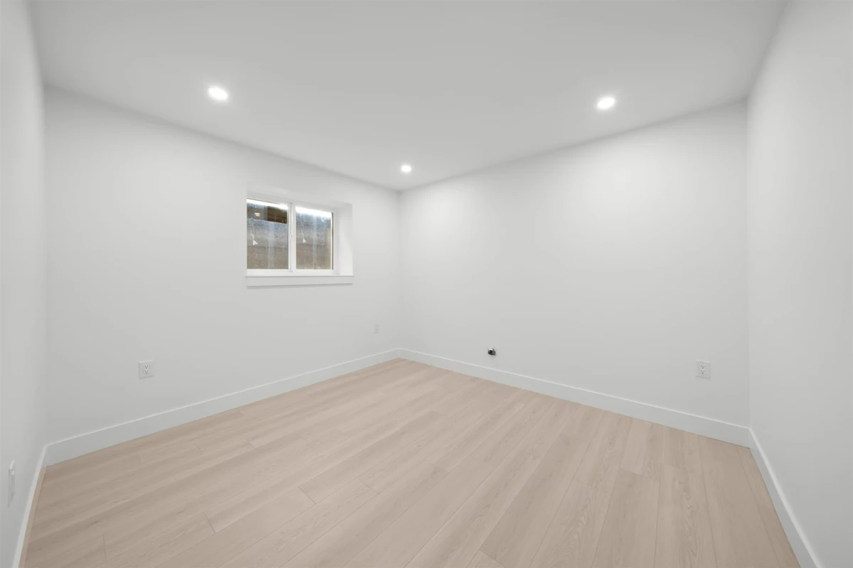 Outdoor Deck Photo of 7527 205 Street, Langley, BC