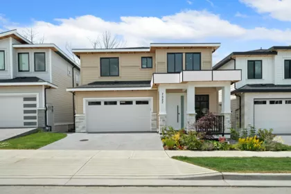 7527 205 Street, Langley, BC, Willoughby Heights — 8 bed single family residence for sale