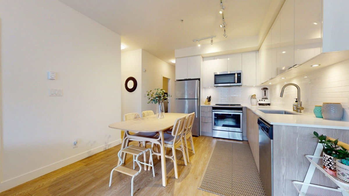 Bedroom 2 Photo of 611 37881 Cleveland Avenue, Squamish, BC