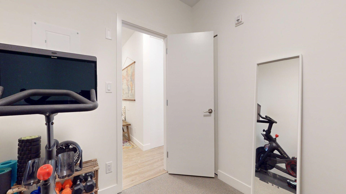 Front Yard Photo of 611 37881 Cleveland Avenue, Squamish, BC