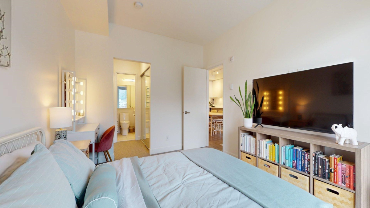 Laundry Room Photo of 611 37881 Cleveland Avenue, Squamish, BC