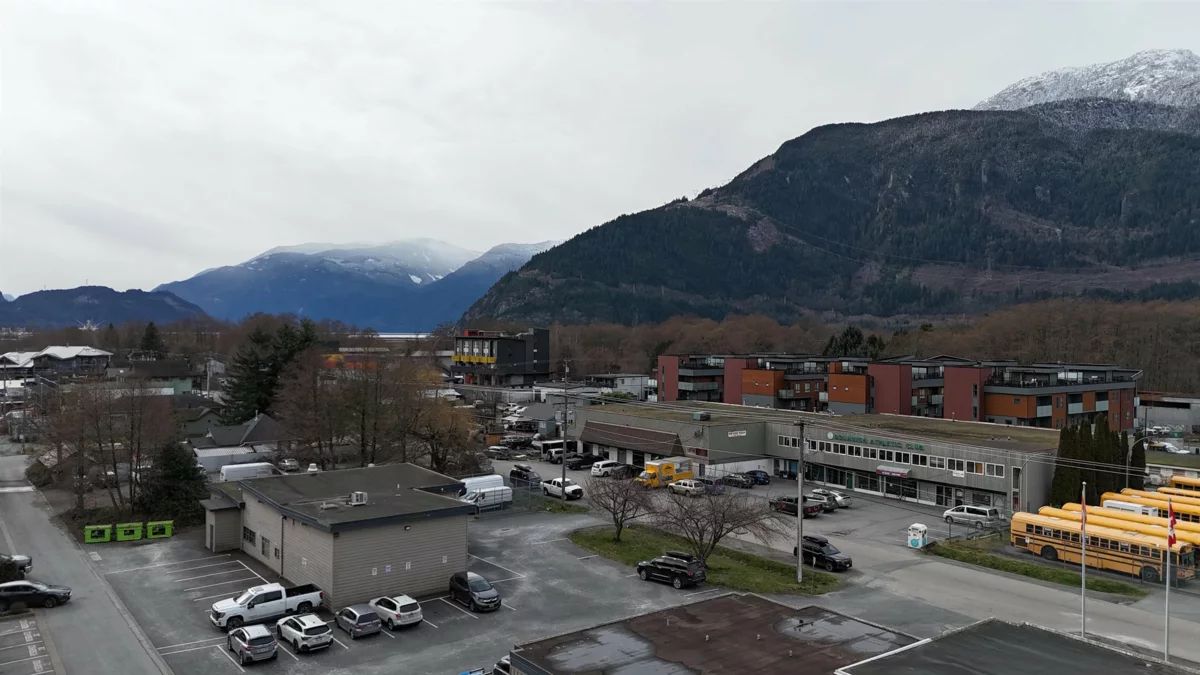 Primary Bedroom Photo of 611 37881 Cleveland Avenue, Squamish, BC