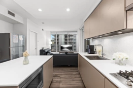 905 3833 Evergreen Place, Burnaby, BC