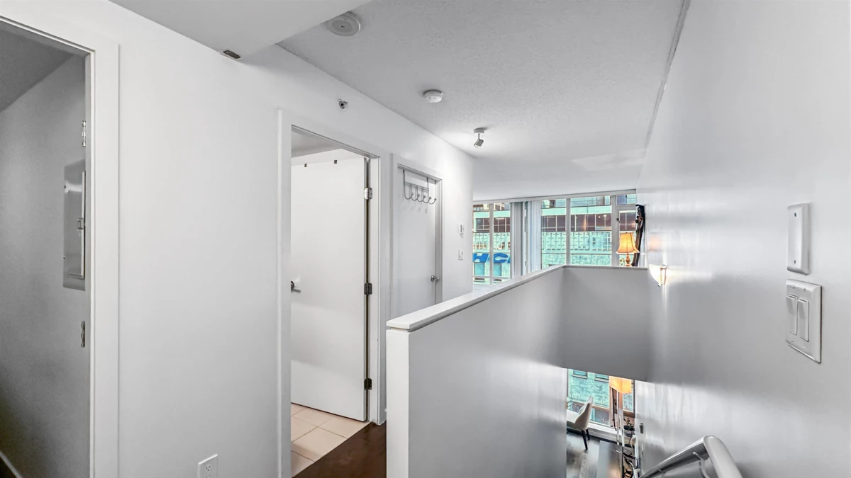 Bedroom 2 Photo of 616 610 Granville Street, Vancouver, BC