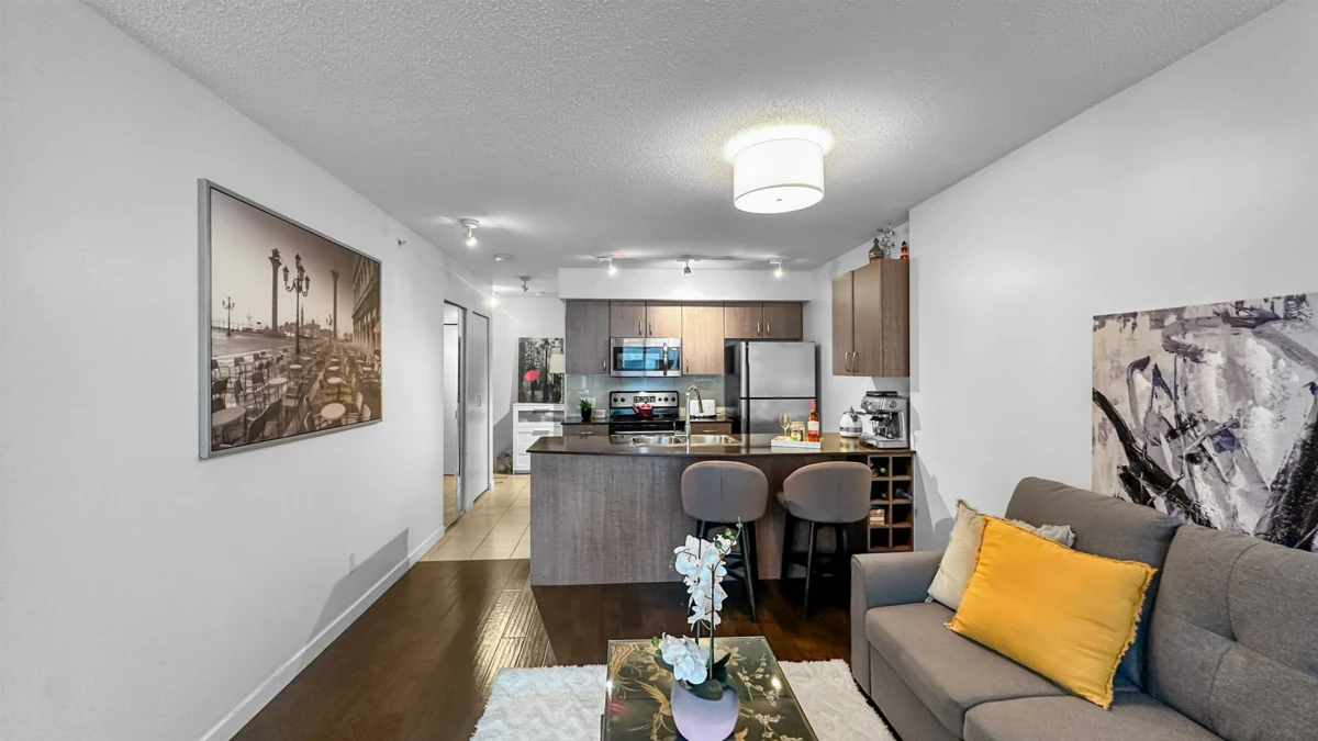 Pantry Photo of 616 610 Granville Street, Vancouver, BC