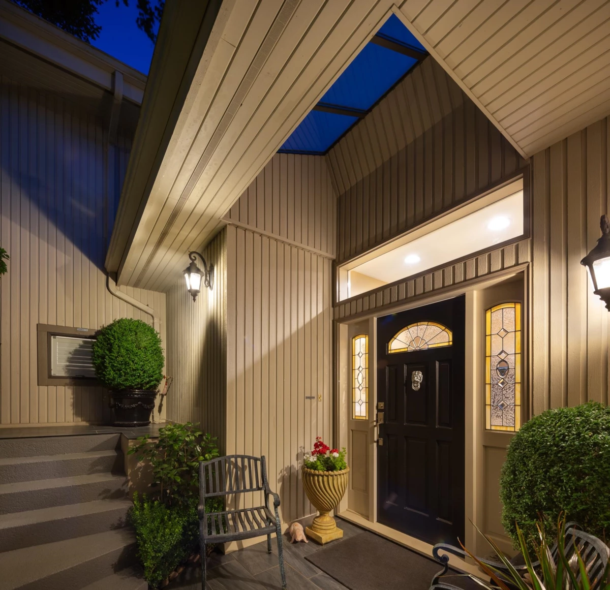 Aerial View of 5267 Aspen Drive, West Vancouver, BC