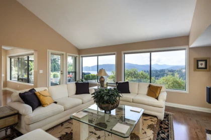 5267 Aspen Drive, West Vancouver, BC
