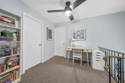 Mudroom Photo of 33139 Myrtle Avenue, Mission, BC