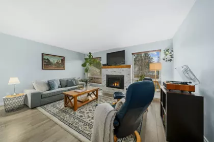 Pantry Photo of 33139 Myrtle Avenue, Mission, BC