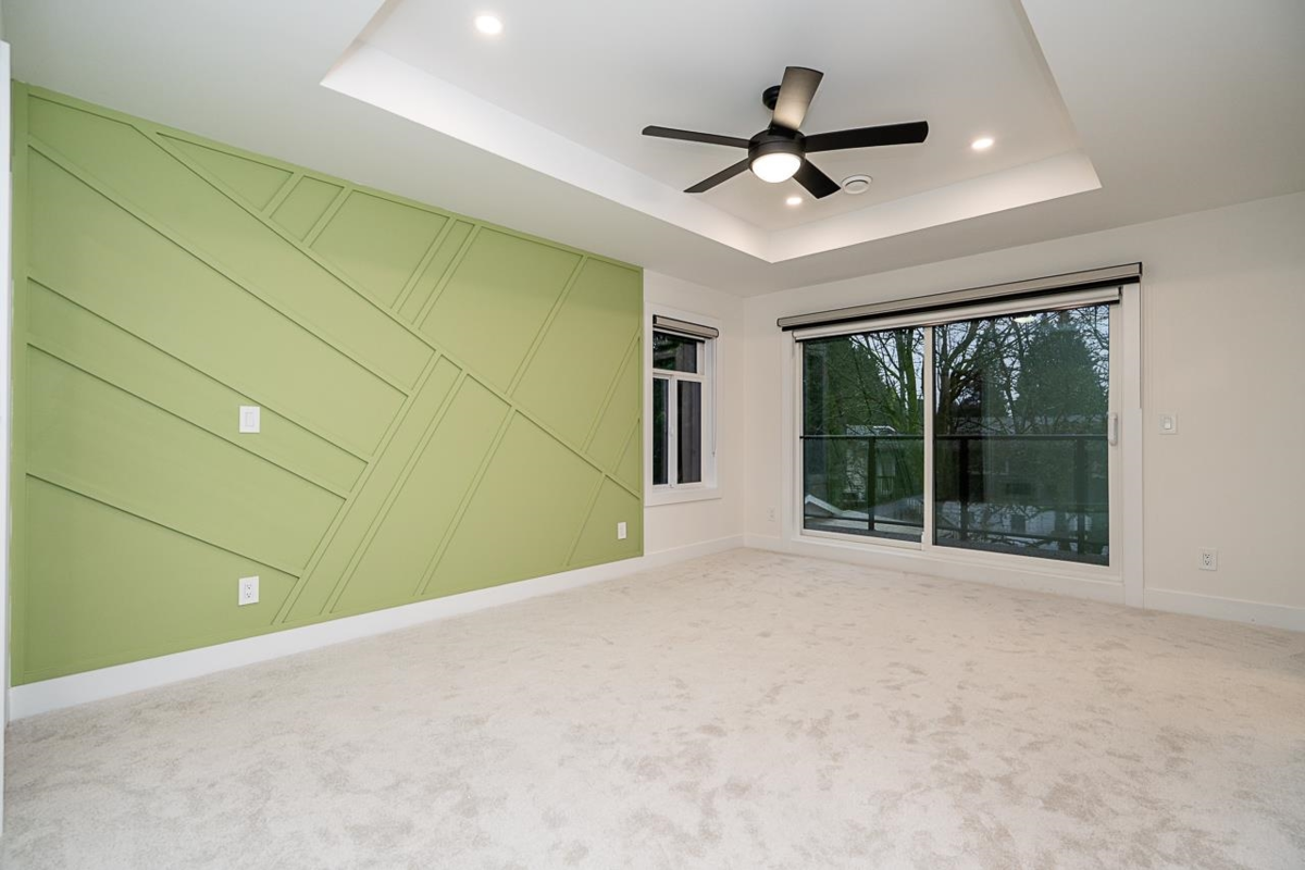 Basement Recreation Room Photo of 3055 York Street, Port Coquitlam, BC