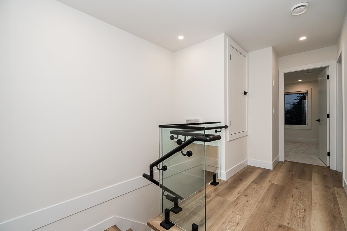 Loft / Bonus Room Photo of 3055 York Street, Port Coquitlam, BC