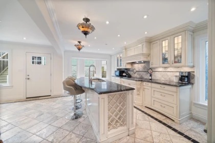 Guest Bathroom Photo of 128 Hythe Avenue, Burnaby, BC