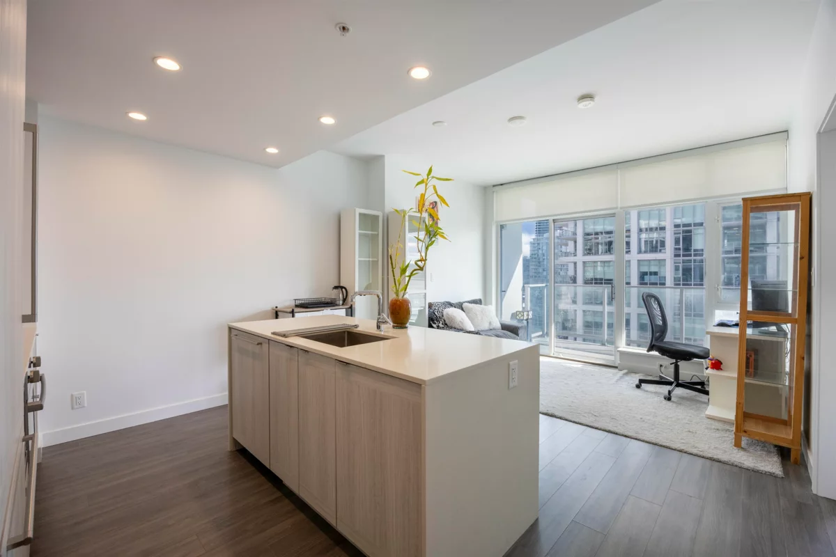 Kitchen Island Photo of 1505 2311 Beta Avenue, Burnaby, BC