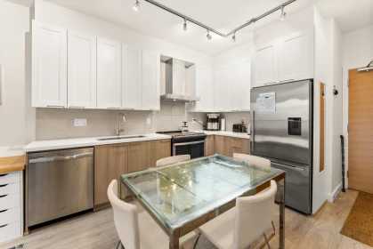317 611 Regan Avenue, Coquitlam, BC