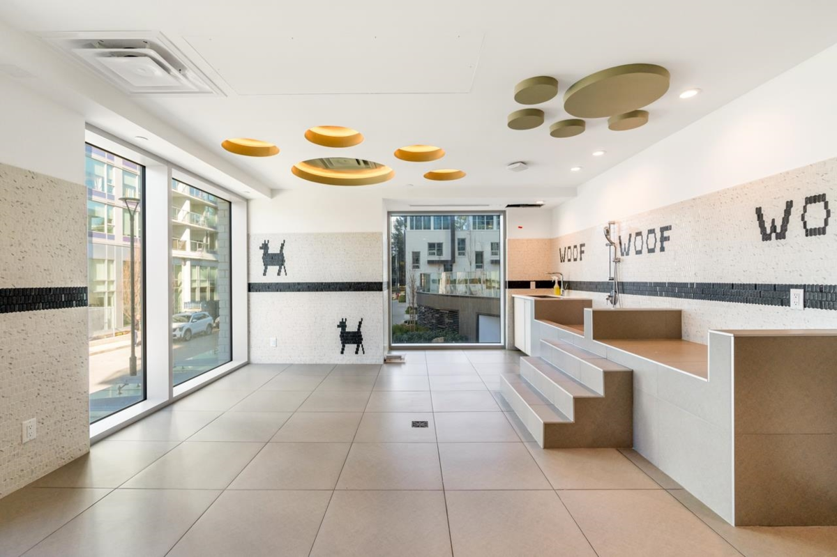 Family Room Photo of 2702 13768 100 Avenue, Surrey, BC