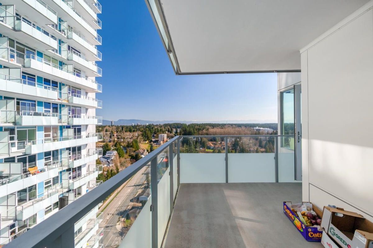 Mudroom Photo of 2702 13768 100 Avenue, Surrey, BC