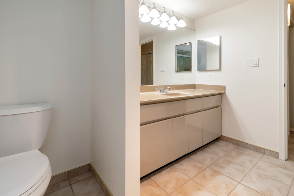 Laundry Room Photo of 102 1230 Quayside Drive, New Westminster, BC