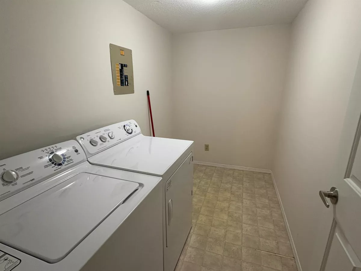 Mudroom Photo of 102 1230 Quayside Drive, New Westminster, BC