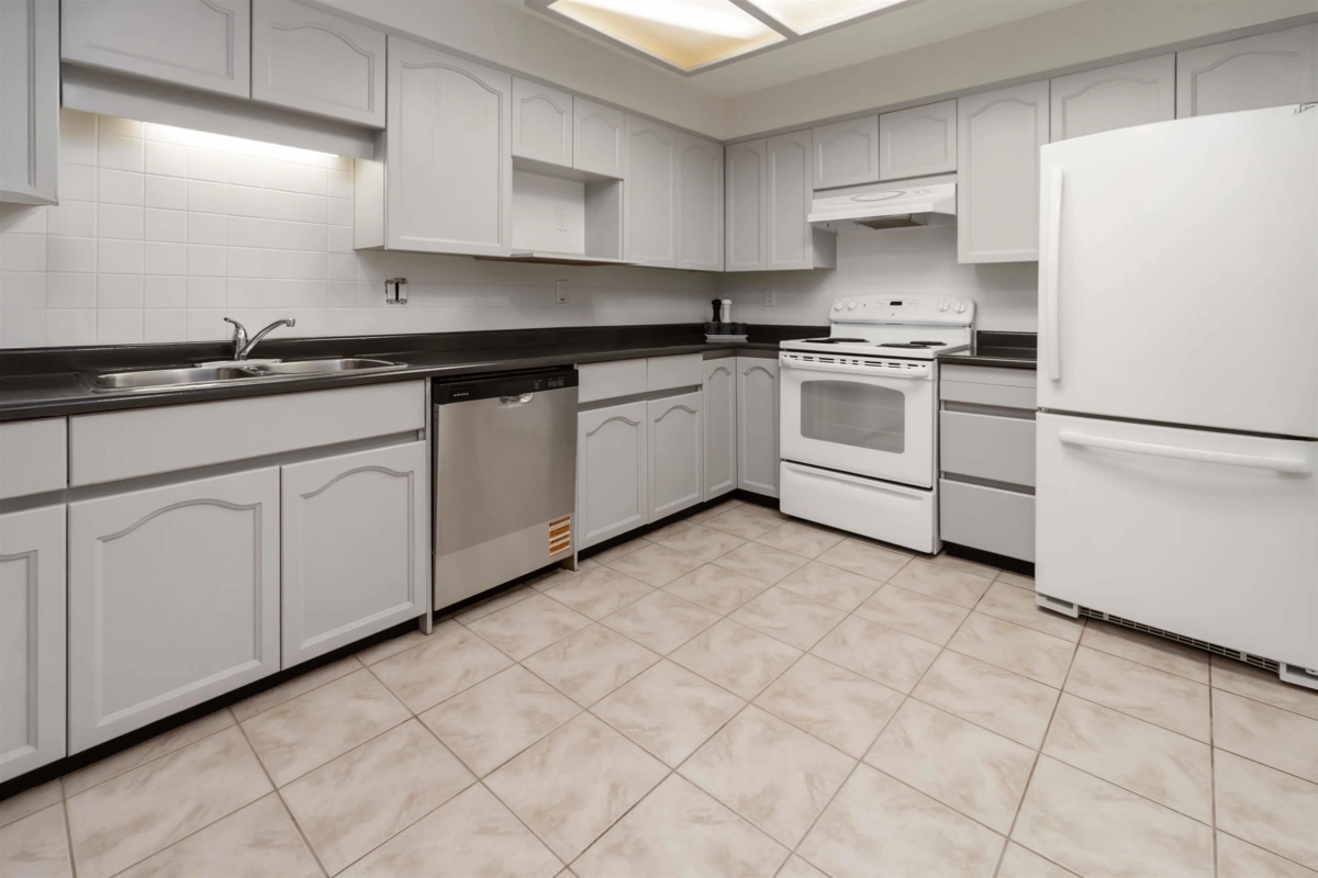 Primary Bedroom Photo of 102 1230 Quayside Drive, New Westminster, BC