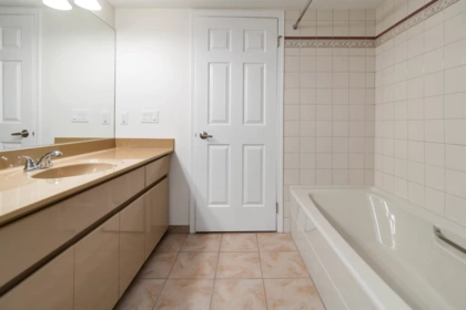 Guest Bathroom Photo of 102 1230 Quayside Drive, New Westminster, BC